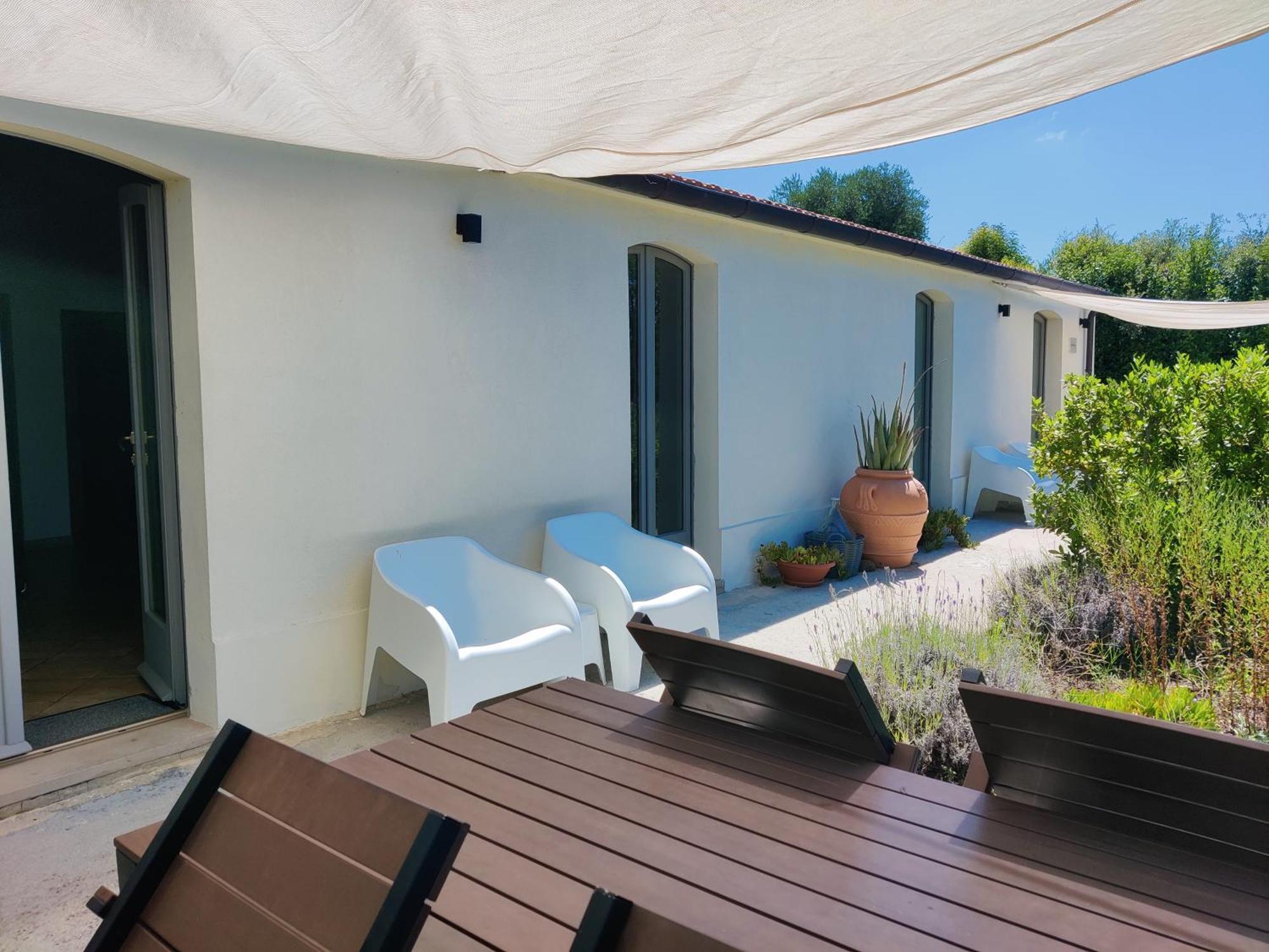 Rustico Del Bozzo Guest House Castelleone di Suasa Ngoại thất bức ảnh